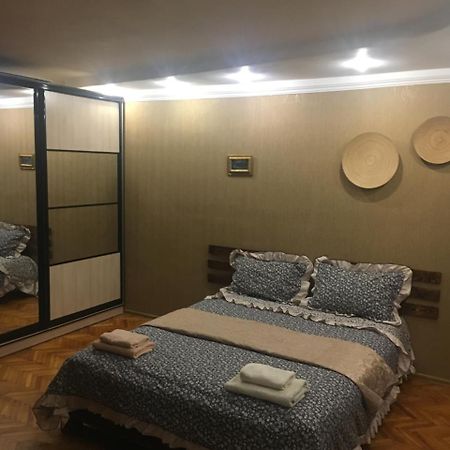 基輔Kvartira Na Krakivskiy 12 , 52公寓 外观 照片